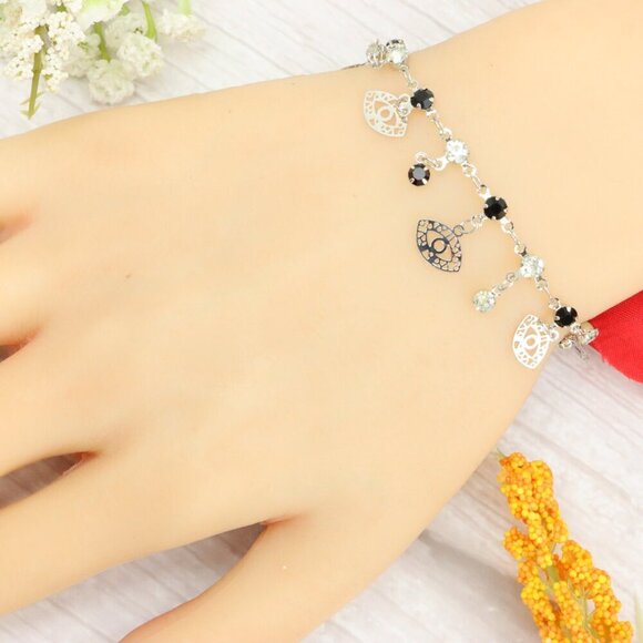 "Trendy Handmade Bracelet – A Thoughtful Gift for Girls & Women | UNVRC1218 - Picture 5 of 11